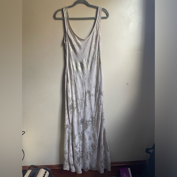 ASOS gorgeous chiffon maxi elegant evening dress size 10 scoop back